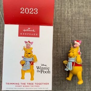 Disney Hallmark Winnie the Pooh and Piglet ornament